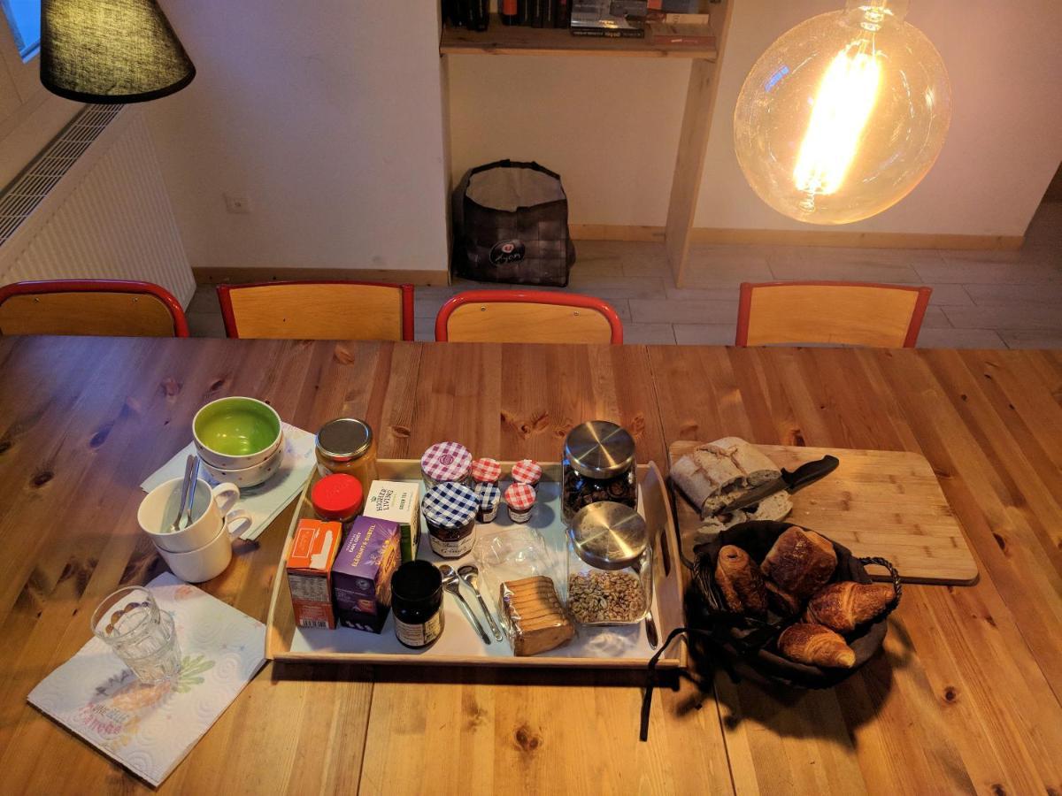 Hostel Les Cordees Liees Алби Екстериор снимка