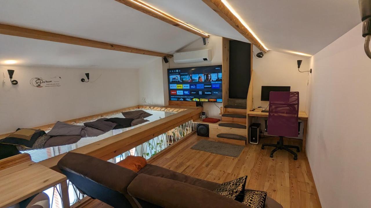 Hostel Les Cordees Liees Алби Екстериор снимка